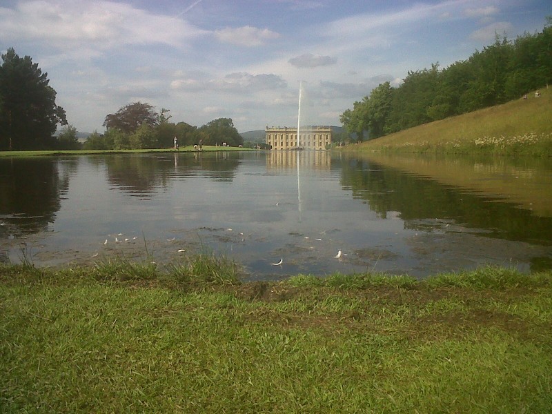 Chatsworth house, emperor fountain and canal pond